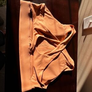 Fabletics sports bra